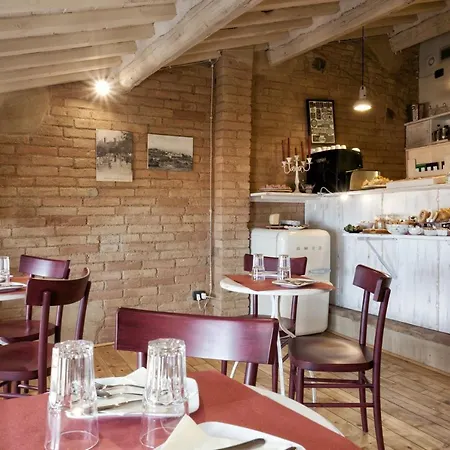 Scalette Di Piazza 4*