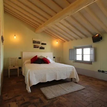 Scalette Di Piazza 4* Montalcino