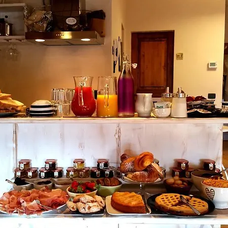 Bed & Breakfast Scalette Di Piazza 4*